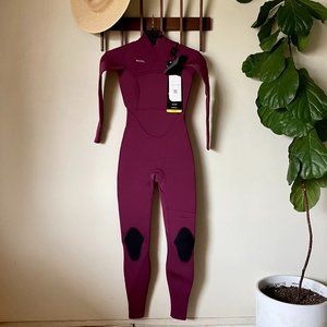 NEW 2022/23 Xcel Women's Comp 4/3mm Front Zip Full Wetsuit